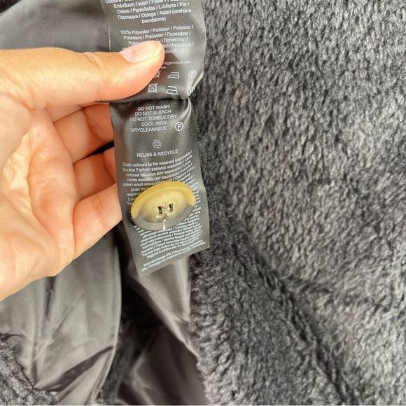 Vero Moda NWT Amanda Short Black Faux Fur Teddy Jacket Size Small - Picture 6 of 6